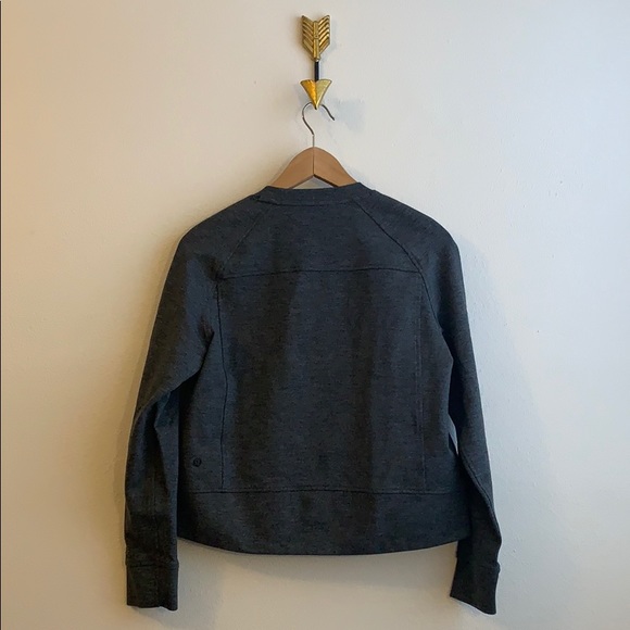 Lululemon On-Track Crew - Picture 7 of 8